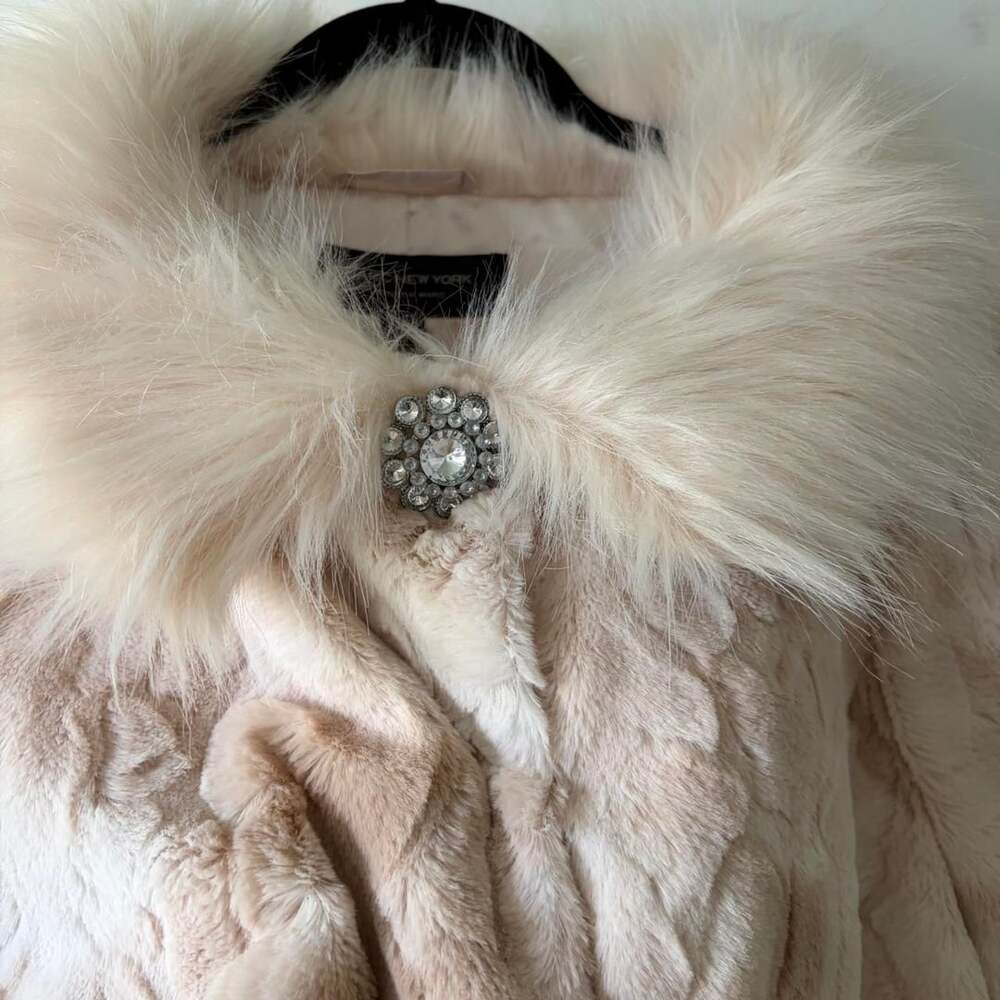 Marc New York Faux Fur Jacket XL Cream Crystal Brooch